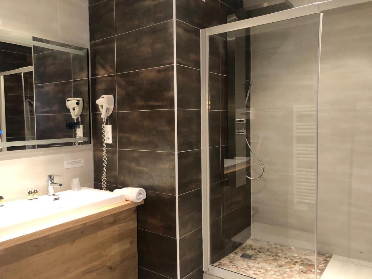 אומונט-אוברק Logis Hotel Et Spa Chez Camillou מראה חיצוני תמונה
