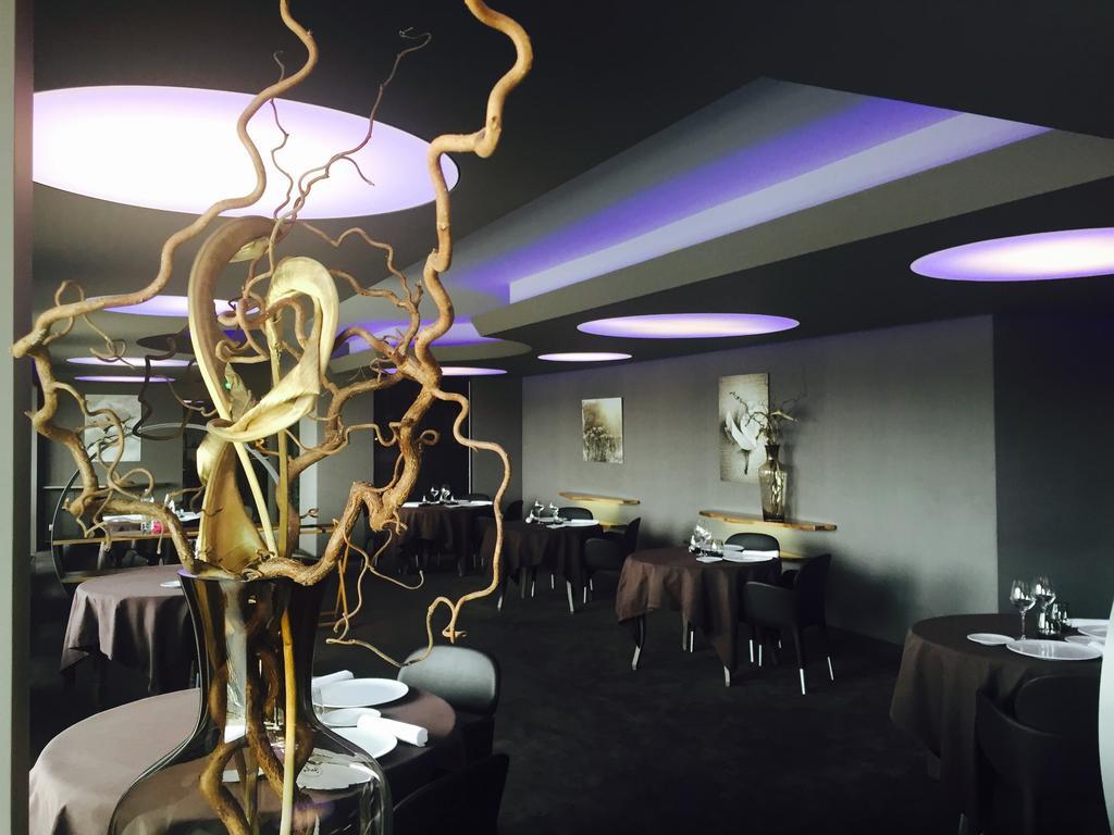 אומונט-אוברק Logis Hotel Et Spa Chez Camillou מראה חיצוני תמונה